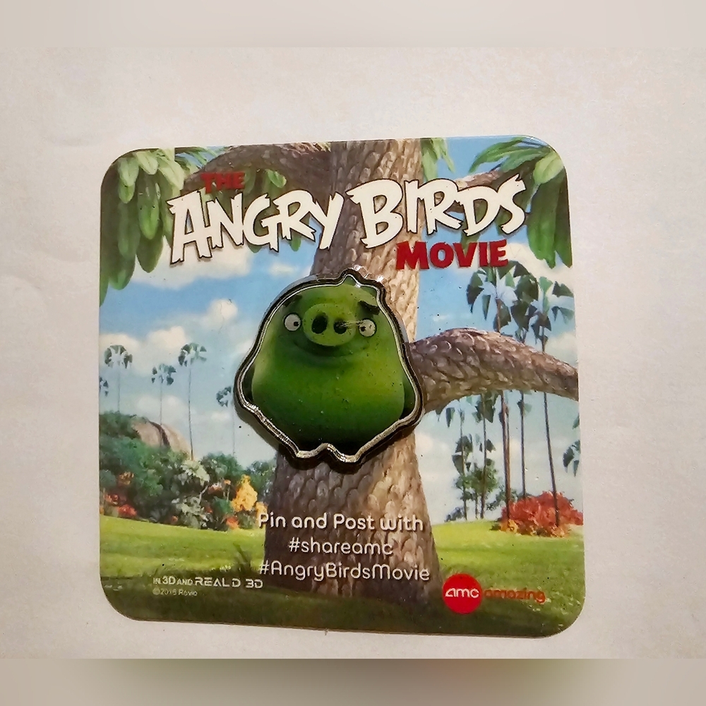 Angry birds movie 2016 green pig pin and post Retro